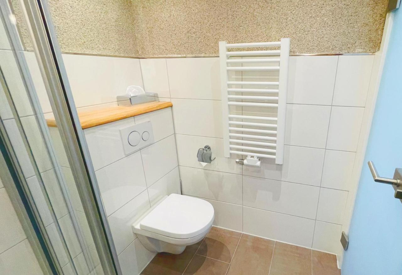Landhotel Edersee Waldeck  Bagian luar foto